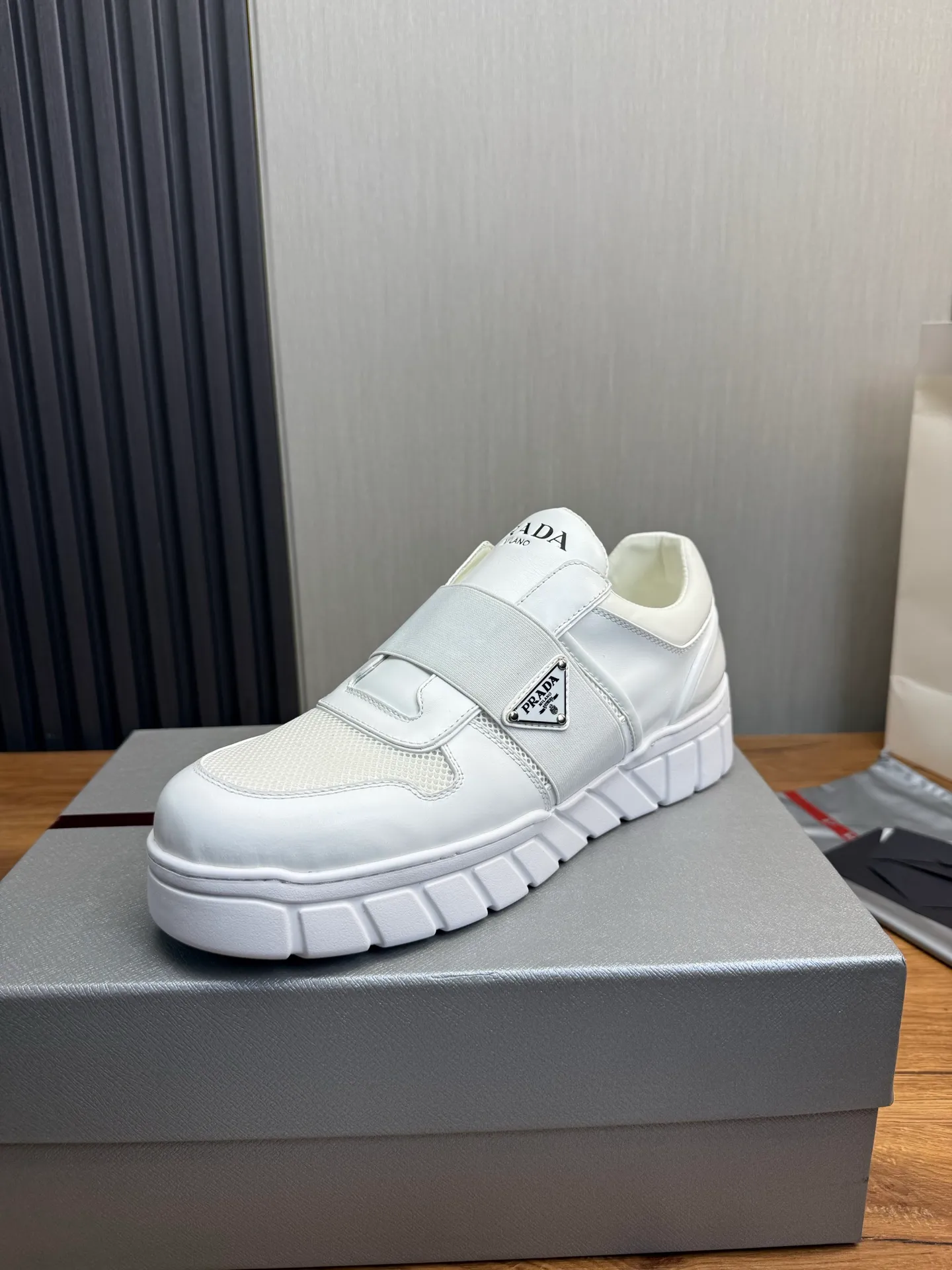 Men's shoes 560💰 [PRADA] Popular items in men's shoe counters, synchronized with the official website, 1 high-quality shipment ✔️Original cowhide + cowhide lining, 1🆚1 replica, original sole, 38-45 (45 customized, non-refundable)